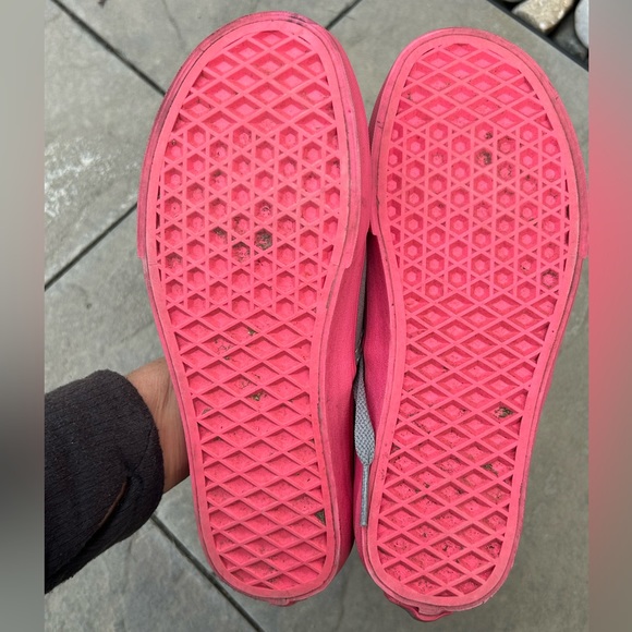 Vans pop outsole sneakers🩷🩶 - Picture 7 of 12